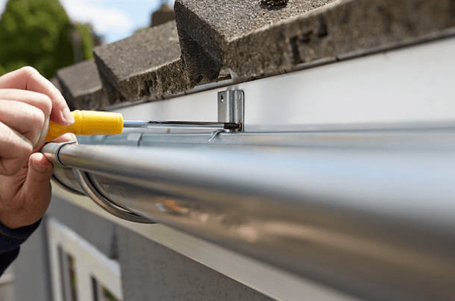 gutter repair dearborn heights